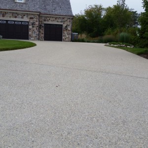 Vernon Hills Exposed Aggregate Driveway  – Exposed aggregate diveway